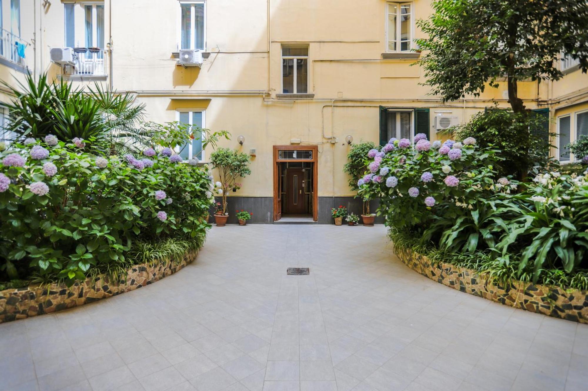 Conte Relais Suite Napels Buitenkant foto